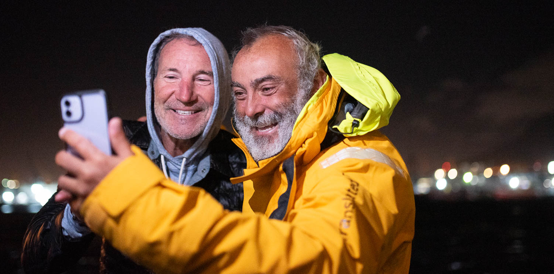 Translated 9 sailing in San Francisco